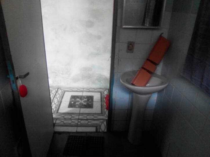 CASA  CENTRO DE JACAREÍ SP PRÓXIMO A JB — foto 3