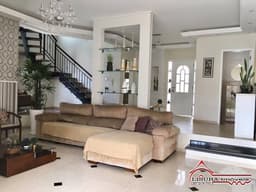 LINDA CASA NO CONDOMINIO COLEGINHO ALTO PADRÃO JACAREÍ SP