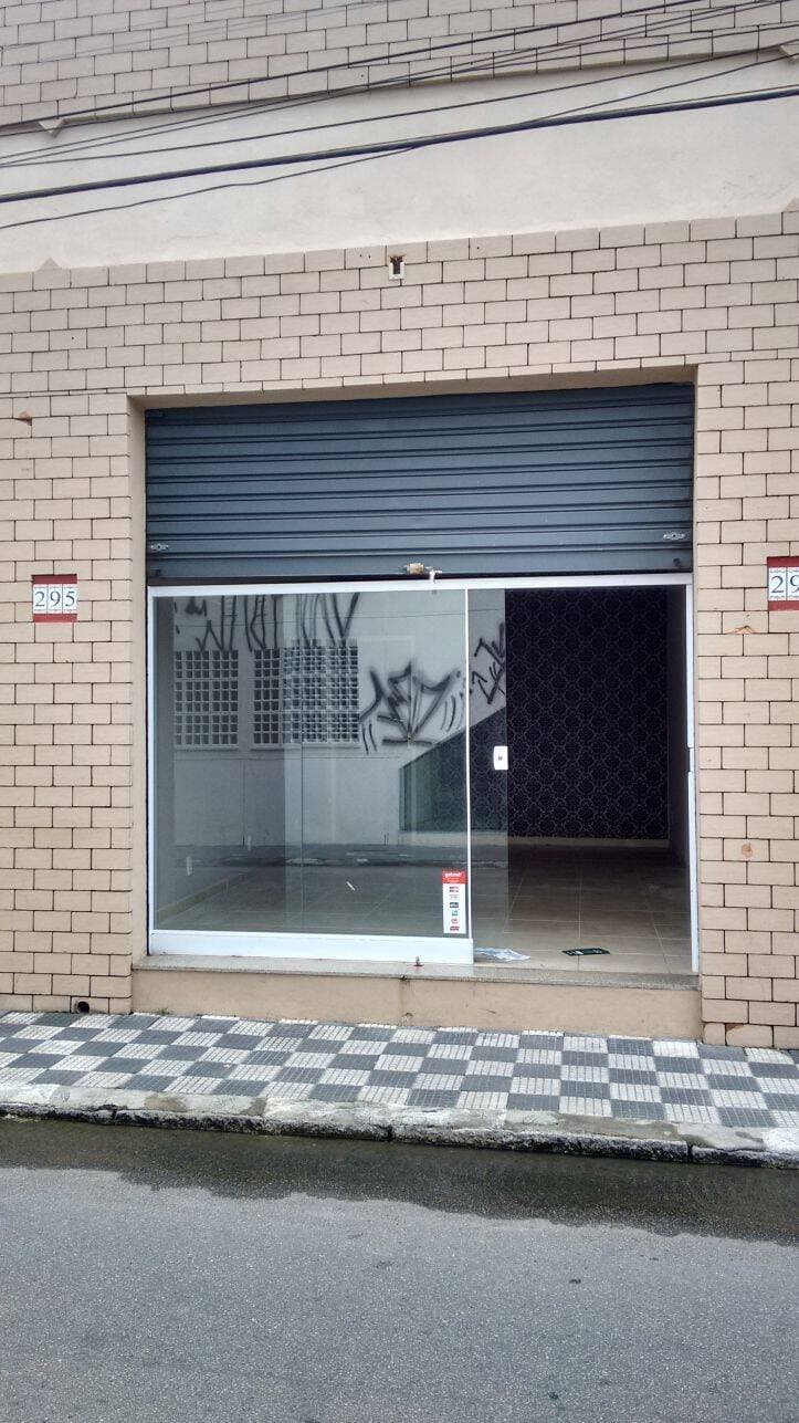 SALA COMERCIAL PARA LOCAÇÃO NO CENTRO DE JACAREI SP — foto 8
