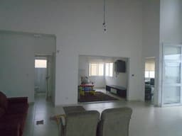 LINDA CASA EM CONDOMINIO NO VALE DOURADO JACAREÍ SP