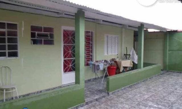 CASA COM 5 VAGS NO JD SANTA MARIA JACAREÍ SP — foto 1
