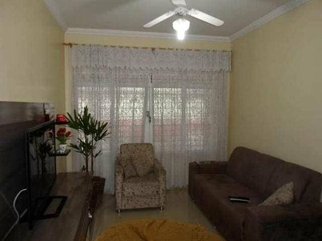CASA COM 5 VAGS NO JD SANTA MARIA JACAREÍ SP — foto 2