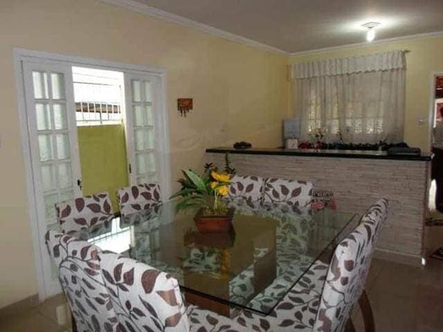 CASA COM 5 VAGS NO JD SANTA MARIA JACAREÍ SP — foto 4