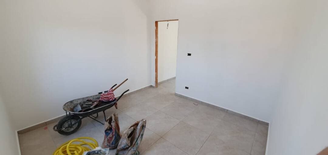 CASA NOVA NO IGARAPÉS JACAREÍ SP — foto 3