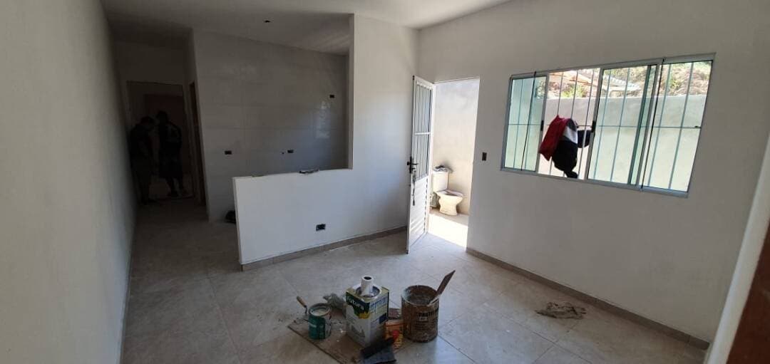 CASA NOVA NO IGARAPÉS JACAREÍ SP — foto 4