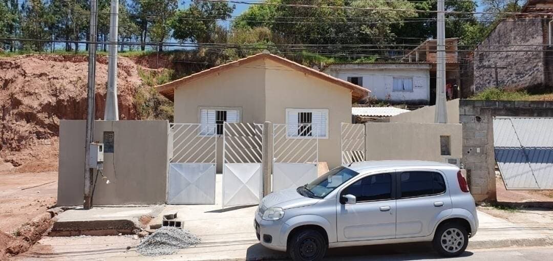 CASA NOVA NO IGARAPÉS JACAREÍ SP — foto 9