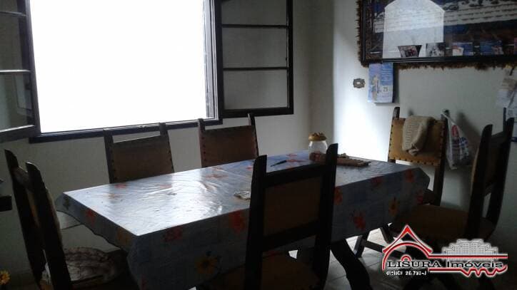 LINDA CASA COM 862 M² DE TERRENO — foto 5