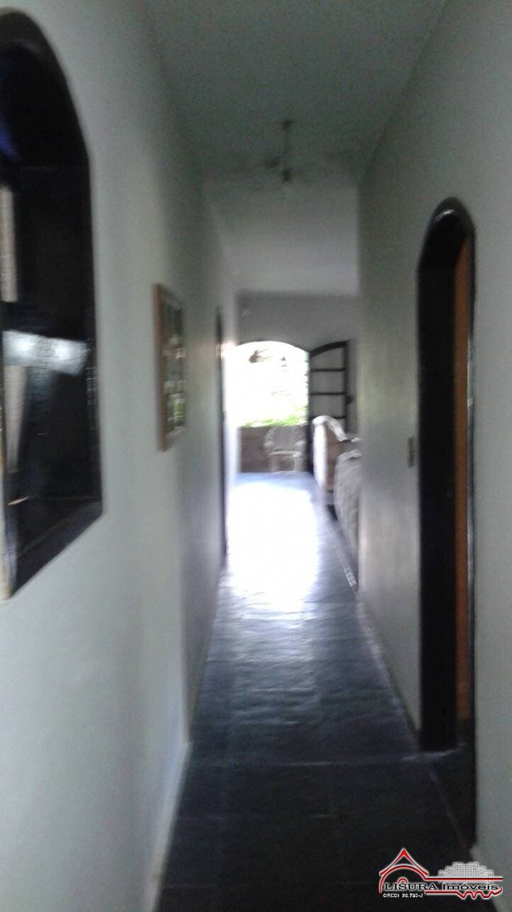LINDA CASA COM 862 M² DE TERRENO — foto 11