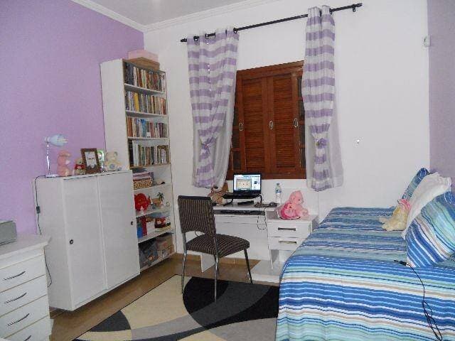 LINDA CASA NO VILLA BRANCA — foto 10