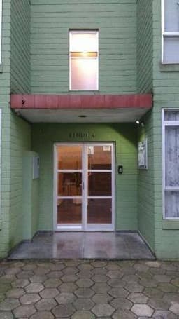 APARTAMENTO NO PQ SANTO ANTONIO A 1 MIM DO CENTRO DE JACAREI