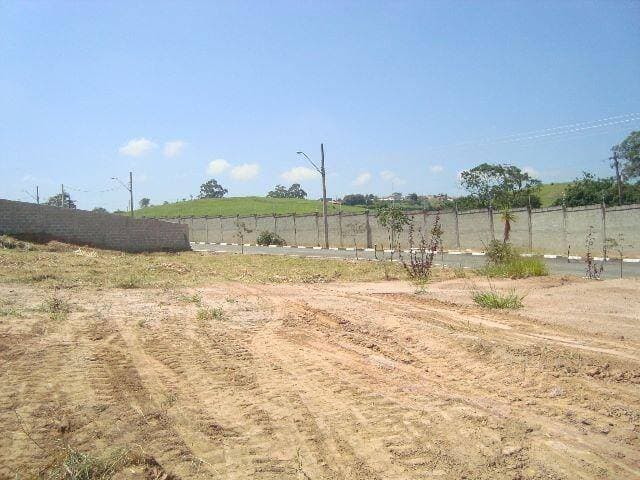 Vendo e /ou Troco por imóvel - Chácara de 1.342,60 m² — foto 3