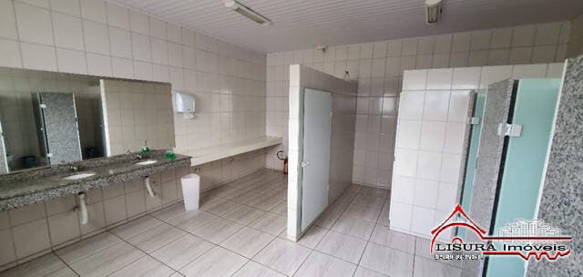 Lindo Imóvel no centro de jacareí sp com mais de 10.000m² — foto 3