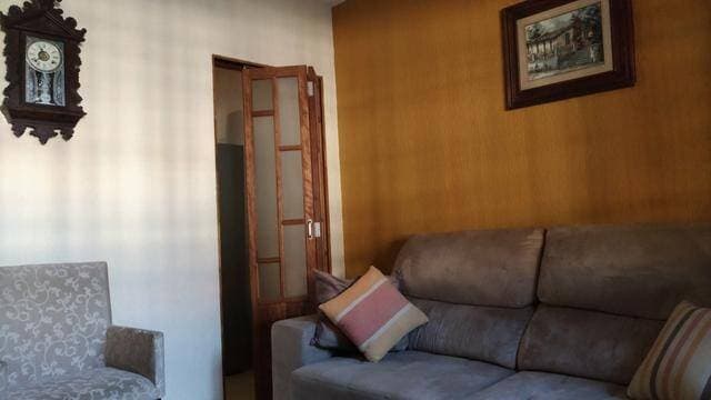 LINDA CASA REFORMADA NO JD DINDINHA JACAREÍ SP — foto 2