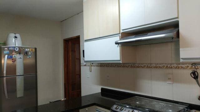 LINDA CASA REFORMADA NO JD DINDINHA JACAREÍ SP — foto 3