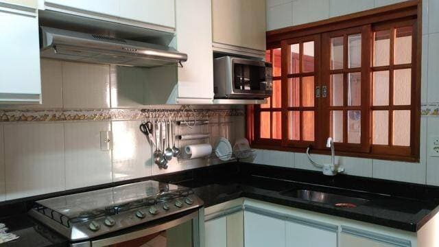 LINDA CASA REFORMADA NO JD DINDINHA JACAREÍ SP — foto 4