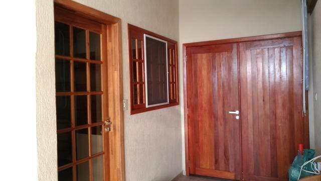 LINDA CASA REFORMADA NO JD DINDINHA JACAREÍ SP — foto 8