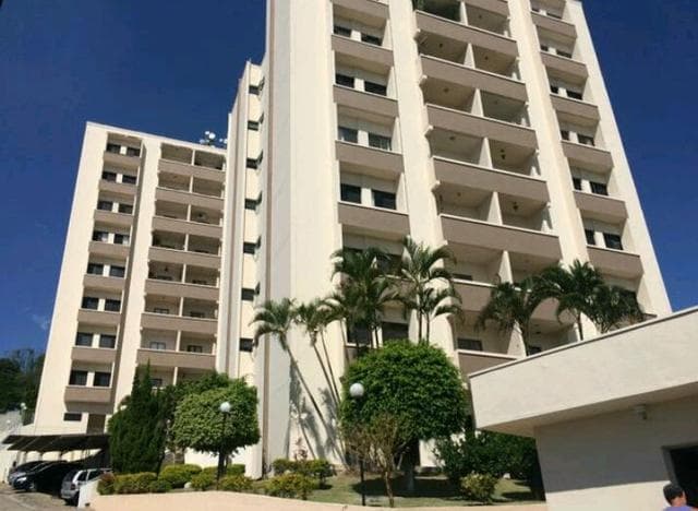 LINDO APARTAMENTO NO CENTRO DE JACAREI — foto 4