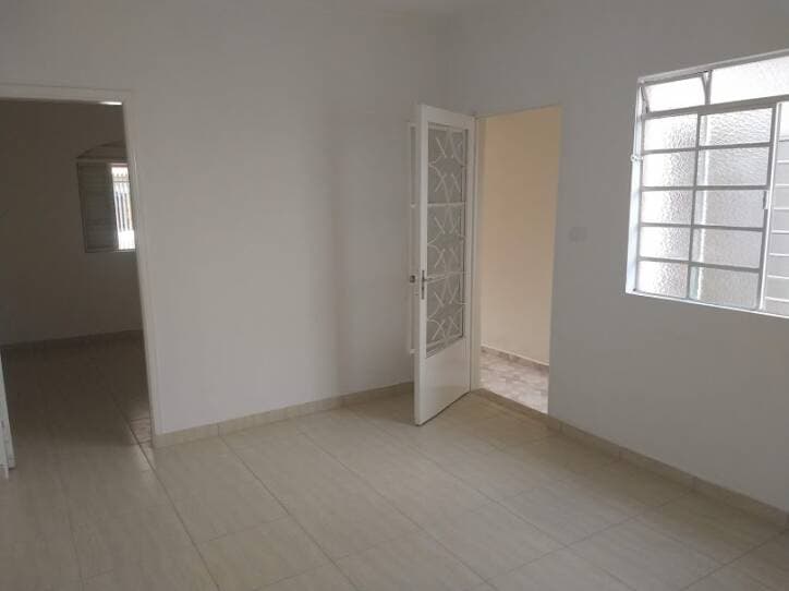 CASA REFORMADA JD EMILIA JACAREÍ SP — foto 3