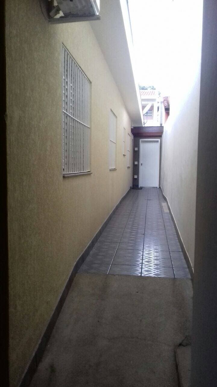 CASA NO PQ ITAMARATY COM EDICULA EM JACAREI - SP — foto 14