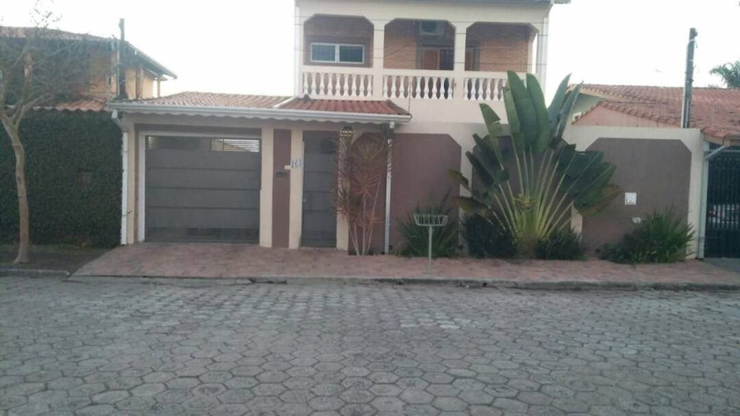 CASA PROLONGAMENTO DO JD SANTA MARIA JACAREÍ SP ESTUDA TROCA — foto 9