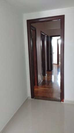 LINDO APARTAMENTO NO CASA ALTA CENTRO DE JACAREI - SP