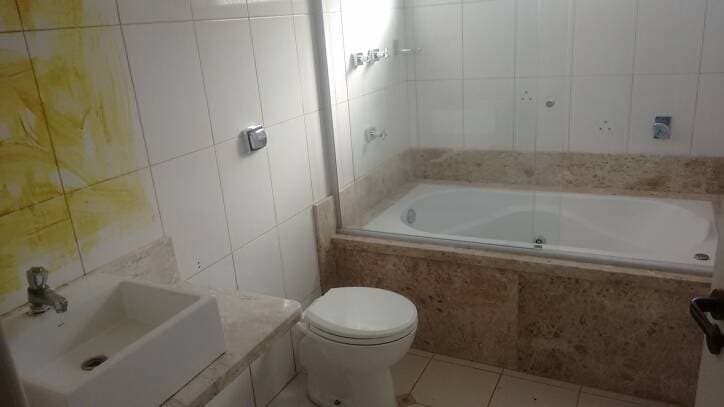 LINDA CASA NO CENTRO DE JACAREÍ PARA VENDA — foto 10