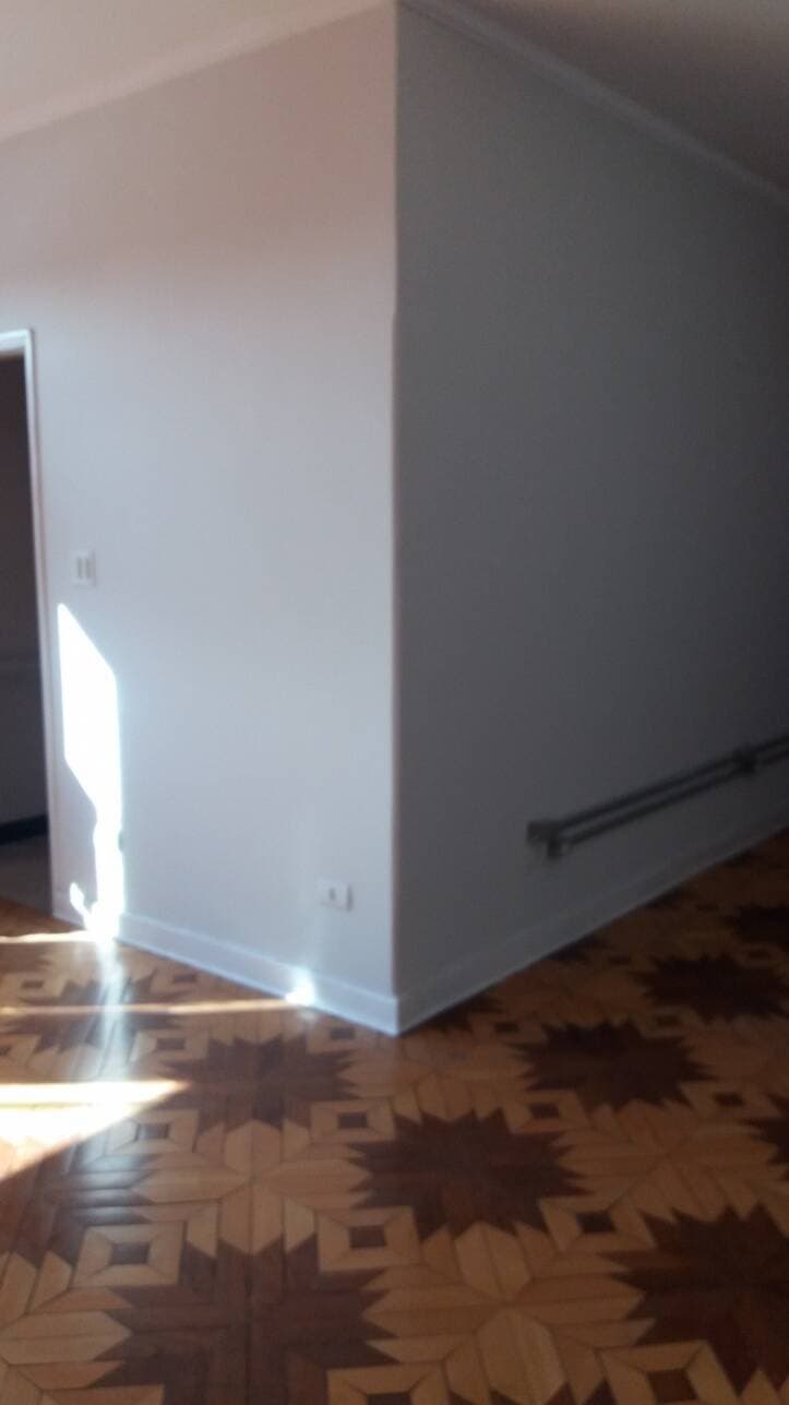 7 SALAS PARA ESCRITÓRIO COM WC E COZINHA NO CENTRO D JACAREÍ — foto 1