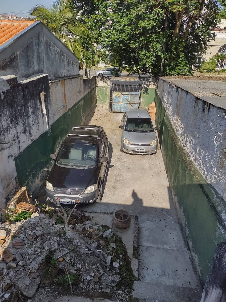 IMOVEL COM 2 PONTOS COMERCIAIS NO CENTRO PARA VENDA JACAREÍ SP — foto 5