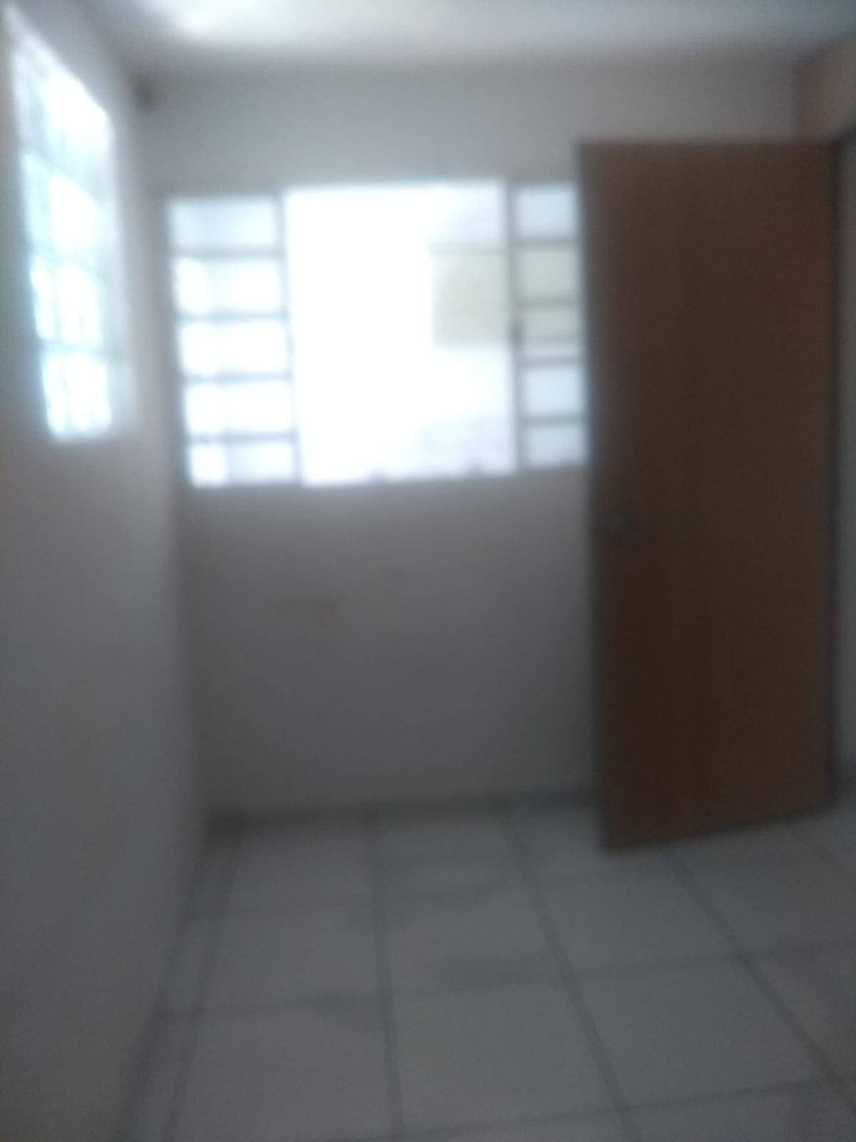 CASA RESIDENCIAL OU COMERCIAL NA RUA BARÃO DE JACAREÍ SP — foto 9