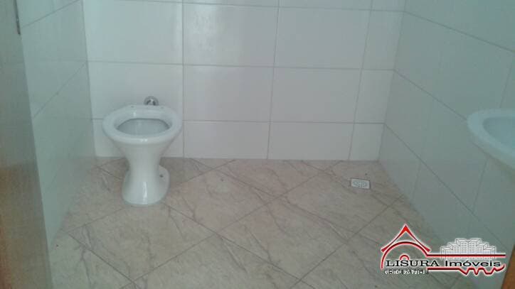 CASA SANTO ANTONIO DA BOA VISTA JACAREÍ SP — foto 2
