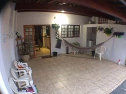 LINDA CASA NO JD CALIFÓRNIA NO CONDOMÍNIO ERNANI VILLAGE