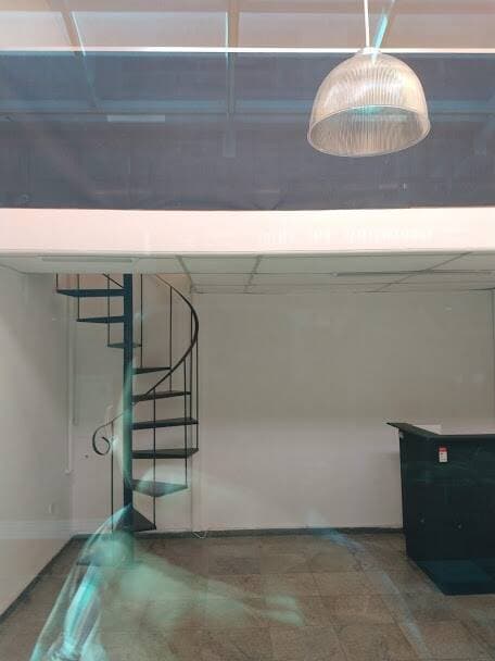 Linda sala comercial no centro de jacarei com água inclusa — foto 12