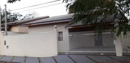 LINDA CASA NO JD SIESTA / CLUB DE CAMPO JACAREÍ SP
