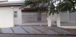 LINDA CASA NO JD SIESTA / CLUB DE CAMPO JACAREÍ SP