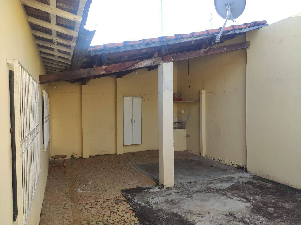 CASA NO JD DINDINHA JACAREÍ SP — foto 12
