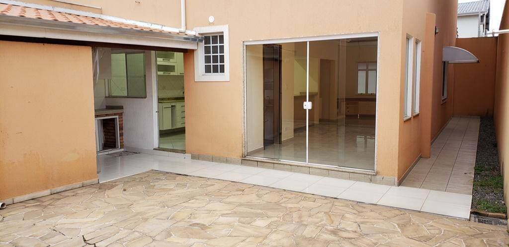 CASA NO COND. ITÁLIA BOULEVARD  JACAREÍ — foto 7