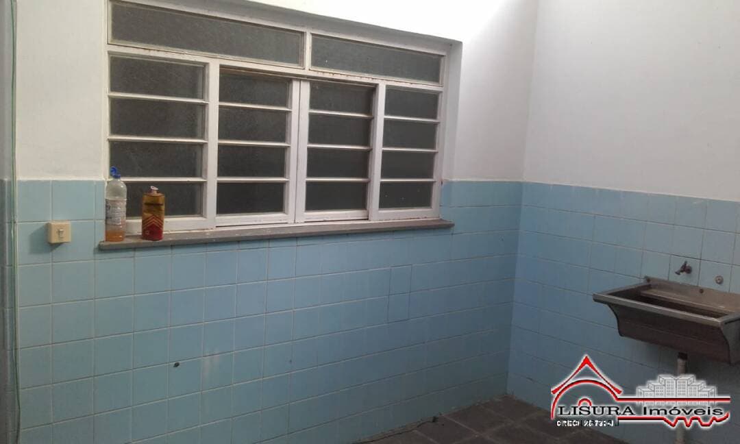 SALÃO COMERCIAL NO CENTRO DE JACAREÍ SP PARA LOCAÇÃO — foto 14