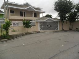 CASA NO SANTA PAULA JACAREÍ SP