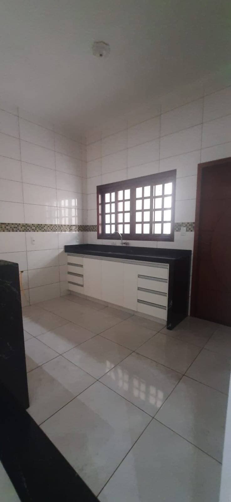 CASA NO SANTA PAULA JACAREÍ SP — foto 2