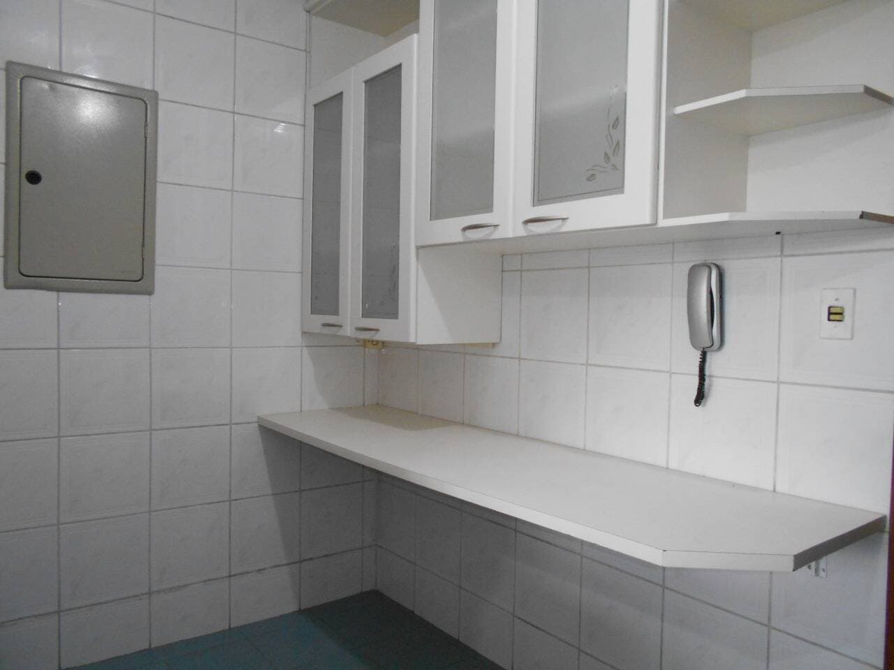 APARTAMENTO EDIFÍCIO BEIRA RIO LOCAÇÃO JACAREÍ SP — foto 3