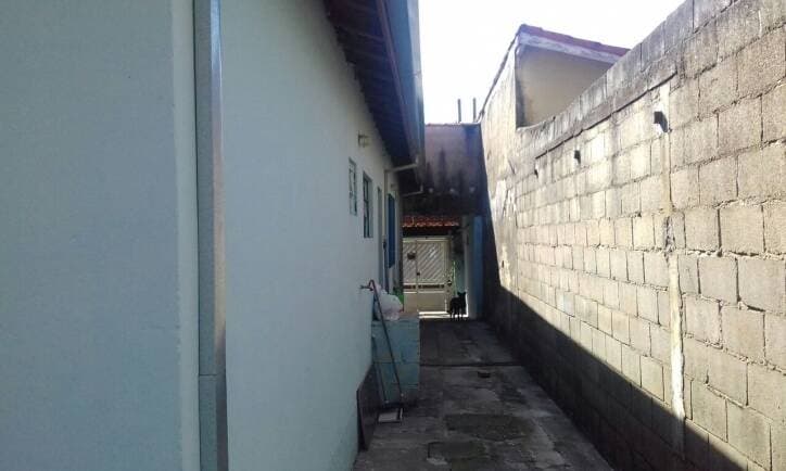 CASA NO JD DO PORTAL JACAREÍ - SP — foto 5