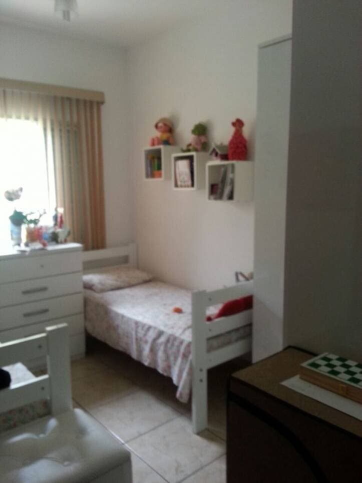 CASA NO PQ DOS PRÍNCIPES JACAREÍ SP COM 3 DORMITÓRIOS — foto 2