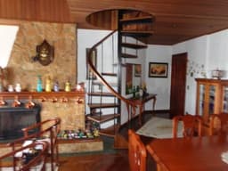 COBERTURA - DUPLEX EM CAMPOS DO JORDÃO - BAIRRO CAPIVARI