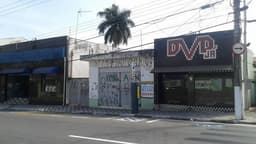 CASA COM PONTO DE COMERCIO NA FRENTE NO CENTRO JACAREÍ SP