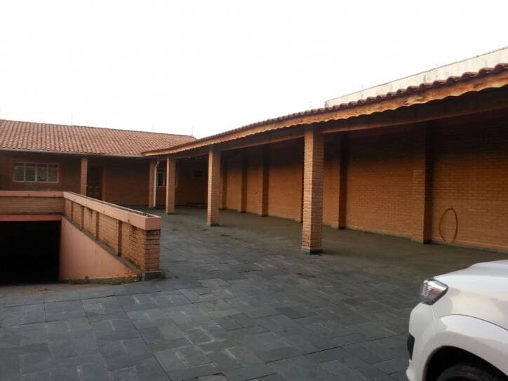 CASA PARA COMERCIO NO CENTRO DE JACAREÍ SP 400 M² — foto 1
