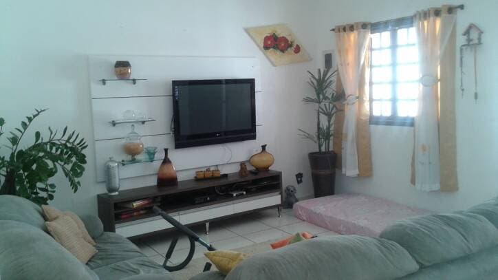 CASA NA VILA APRAZÍVEL NO CENTRO DE JACAREÍ SP — foto 8