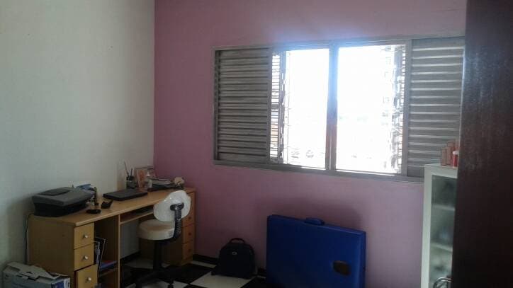CASA NA VILA APRAZÍVEL NO CENTRO DE JACAREÍ SP — foto 14