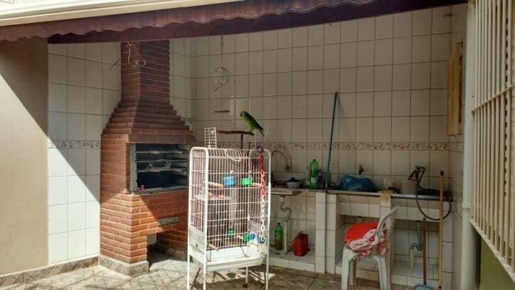 CASA MUITO GRANDE PARA VENDA  EM JACAREÍ SP — foto 2