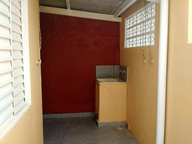 CASA NO JD EMILIA JACAREÍ SP ÓTIMO LOCAL — foto 1