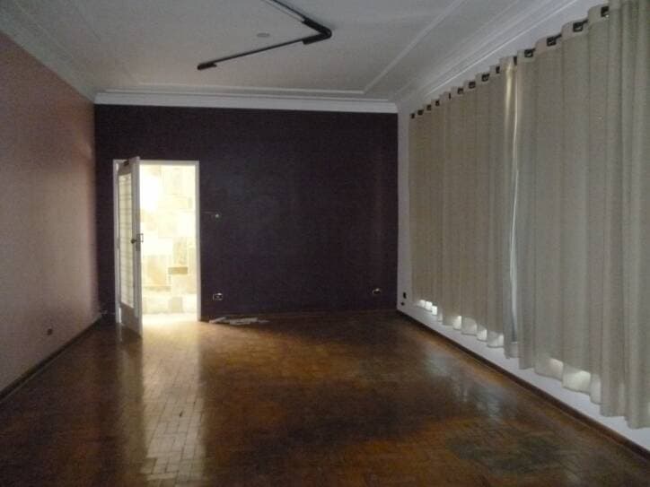 CASA GRANDE NO CENTRO DE JACAREI PARA VENDA — foto 4